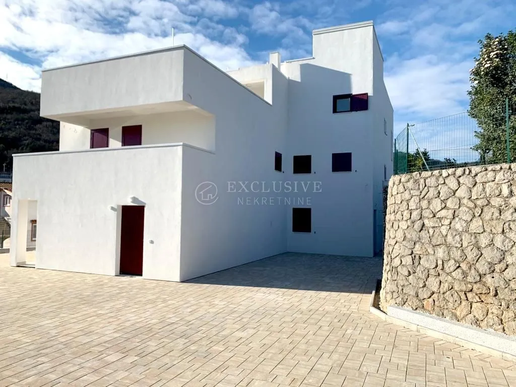 opatija-bliža okolica-penthouse od 171m2 u novoj luxsuznoj vili - slika 3