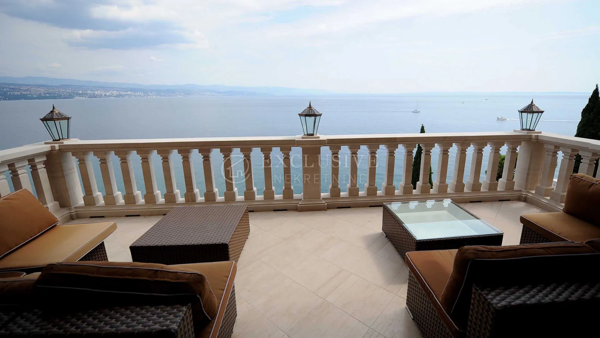 opatija 1 red do mora - exclusivna villa uz more - slika 12