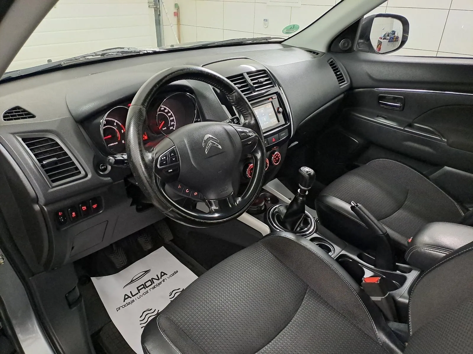 citroën c4 aircross 1.6 hdi *jamstvo* led,kamera,servisna,alu.. - slika 9