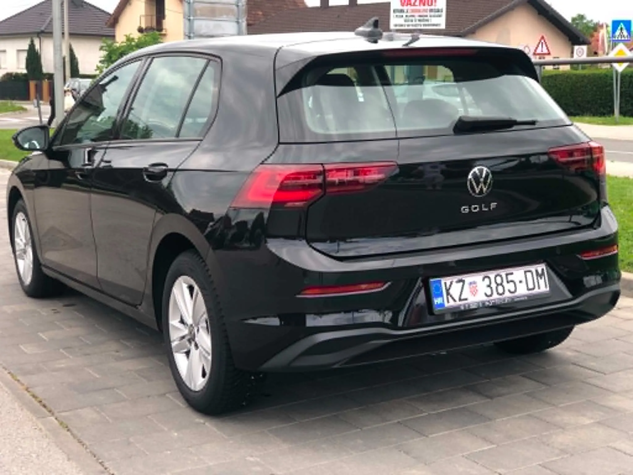 vw golf 8 2.0 tdi, 2020 god. - slika 9