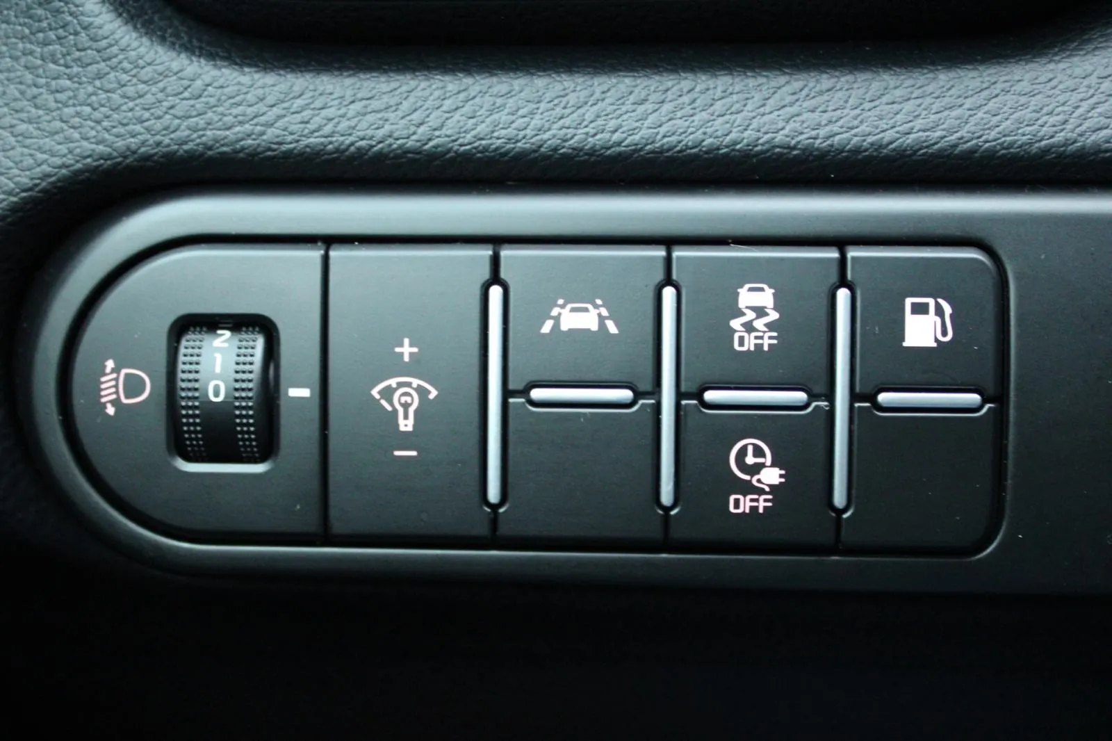 kia xceed 1.6 gdi phev automatik *navigacija, kamera* - slika 22
