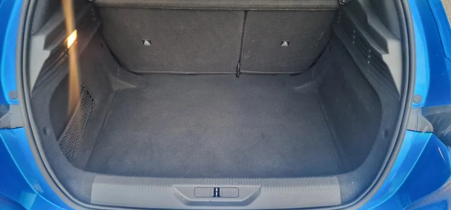 peugeot 308 hdi - 2022 - novi model - 130.000km - navi - reg 1 god !!! - slika 17