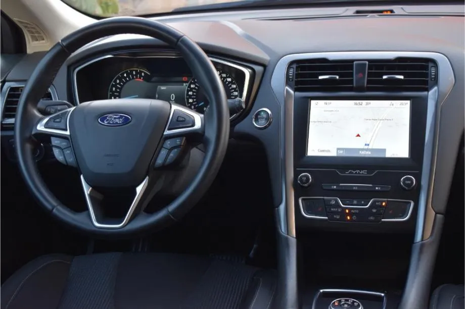 ford mondeo 2.0 tdci automatik,titanium -android&apple,dab -facelift - slika 11