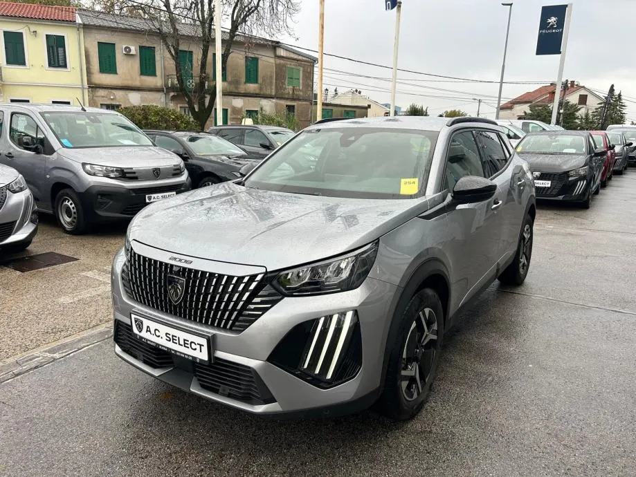Peugeot 2008 Hybrid 136 - 2025 - 13.900km - REZERVIRAN! - Rijeka