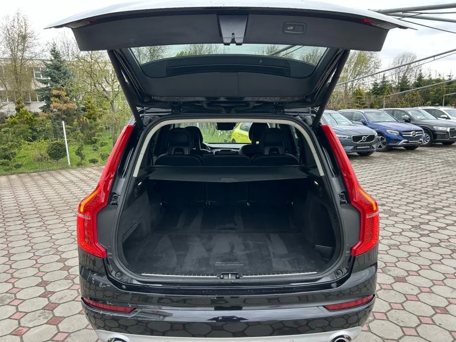 volvo xc90 2.0 d5 awd 2017.,automatik, 4x4, kamera, veliki servis - slika 14