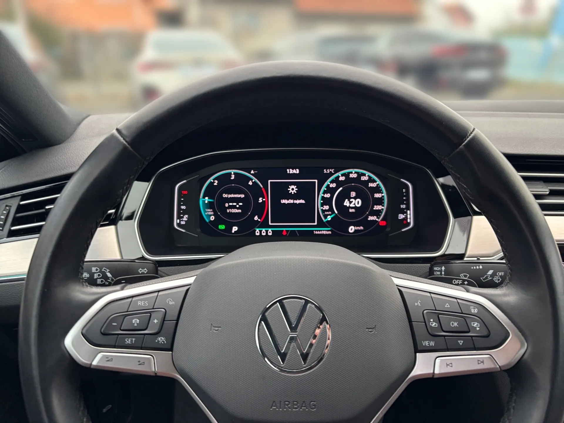 vw passat 2,0 tdi dsg top oprema - slika 8