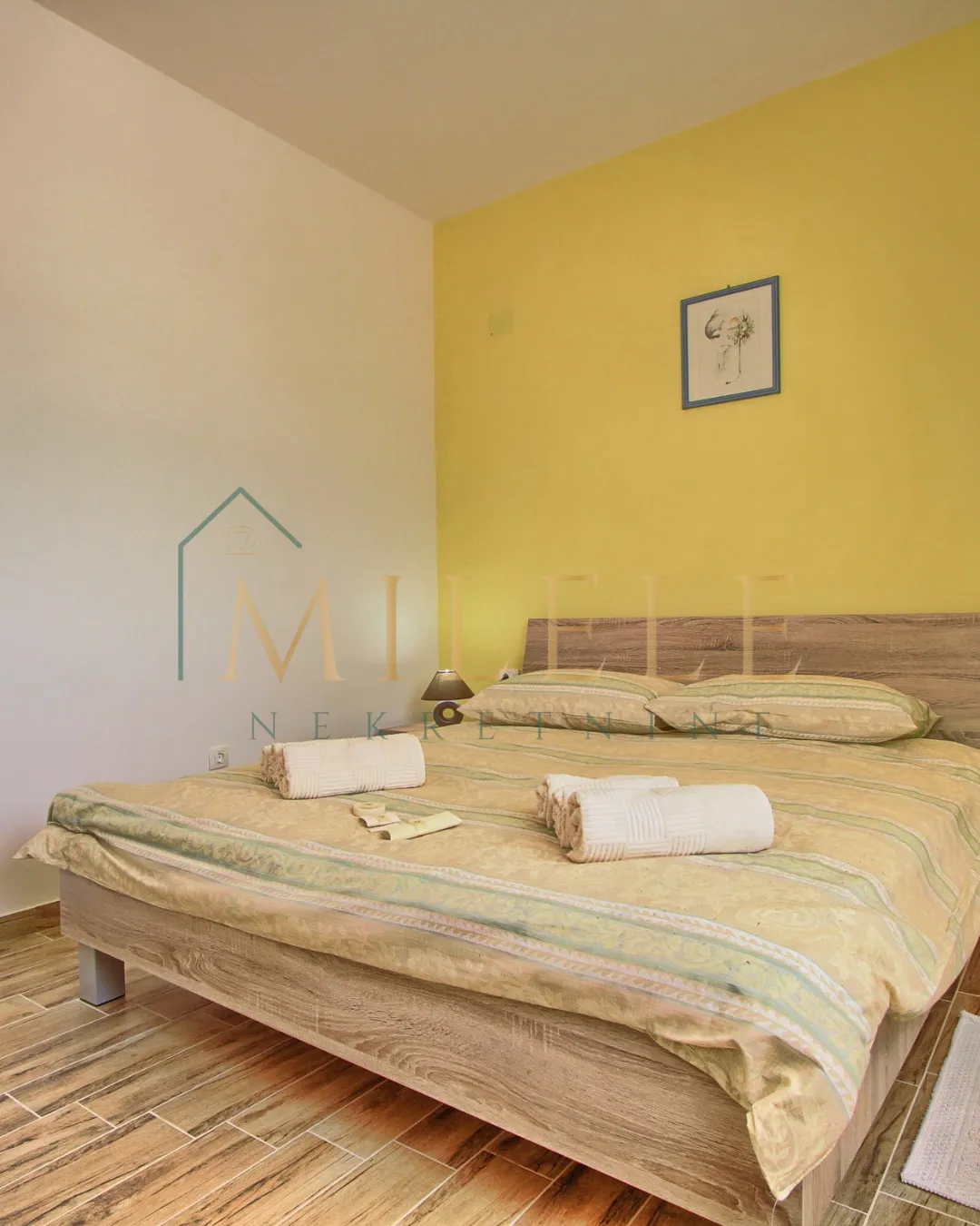 vila na prodaju - slika 18