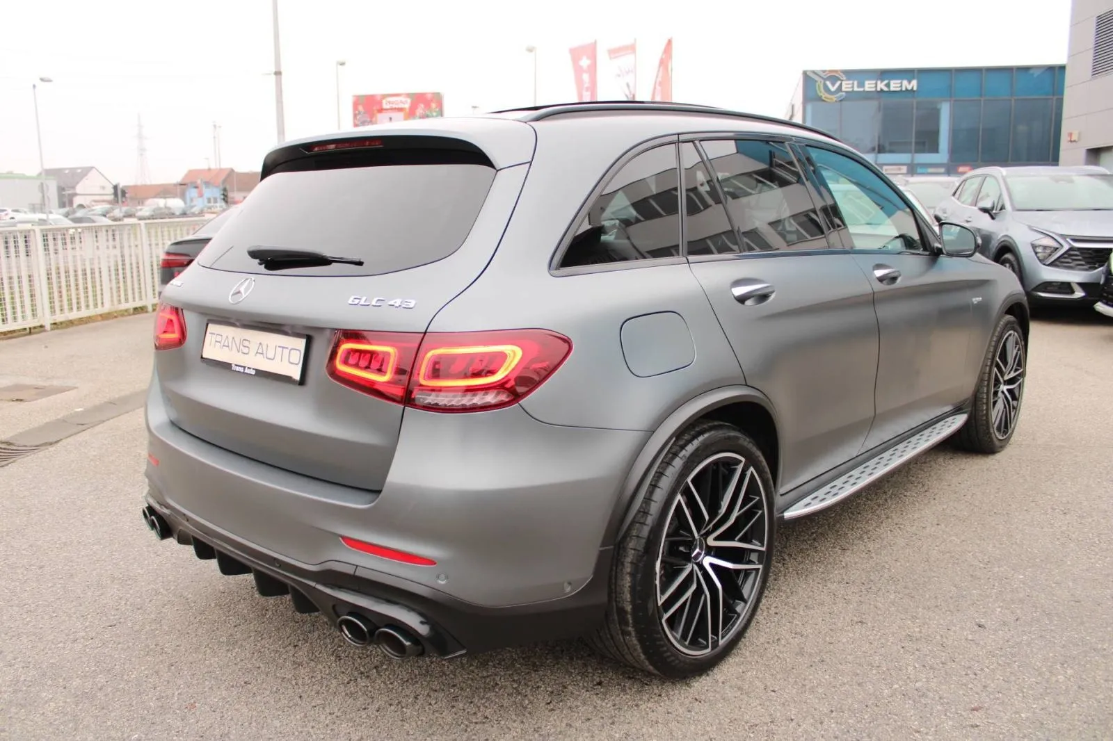 mercedes-benz glc 43 amg 4matic *panorama, led, kamera 360* - slika 6