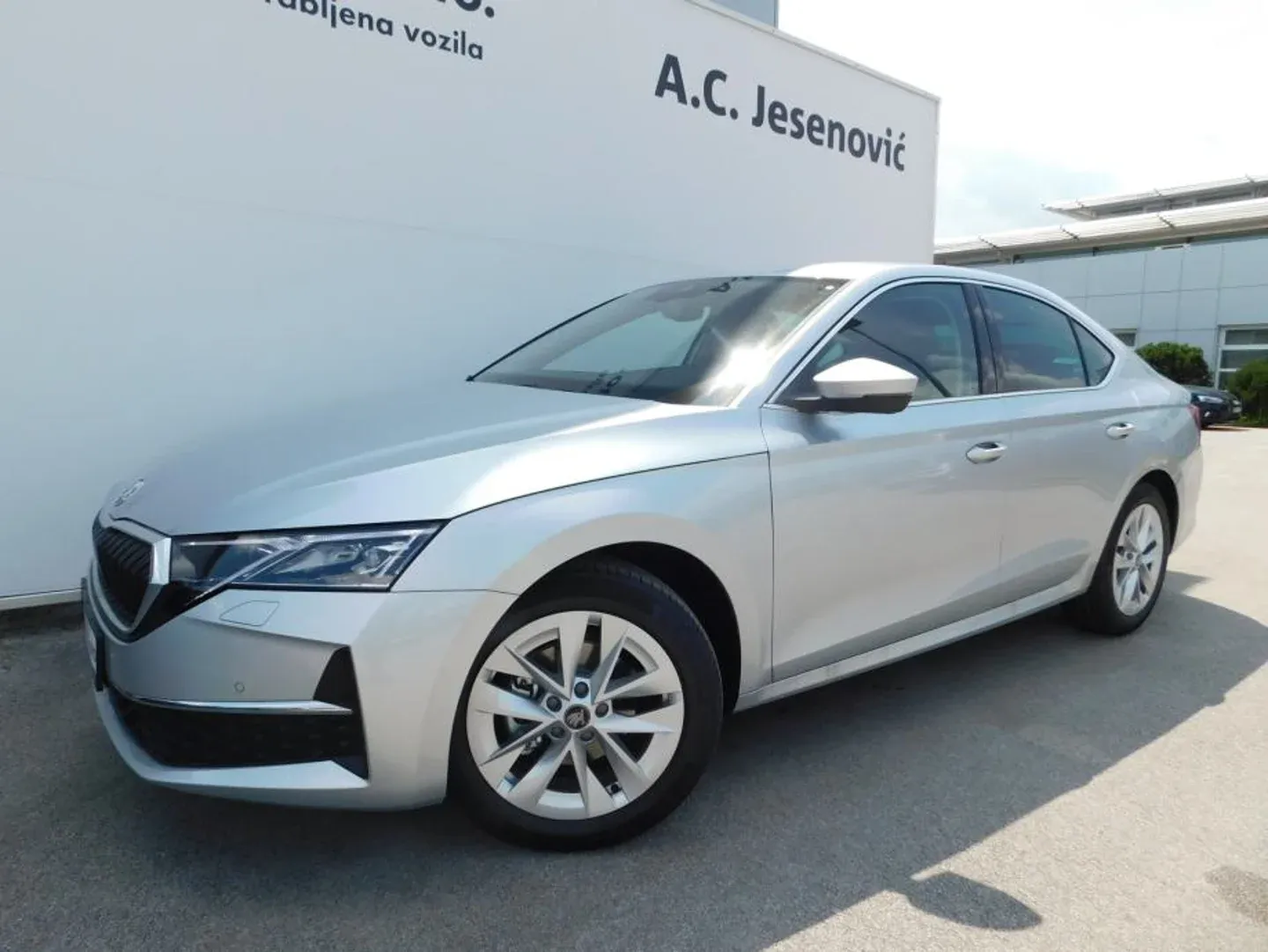 12928 škoda octavia fl selection 2.0 tdi dsg - slika 7