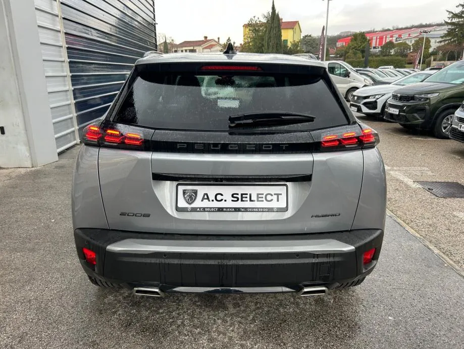 peugeot 2008 hybrid 136 - 2025 - 10.000km - gratis registracija!! - slika 5