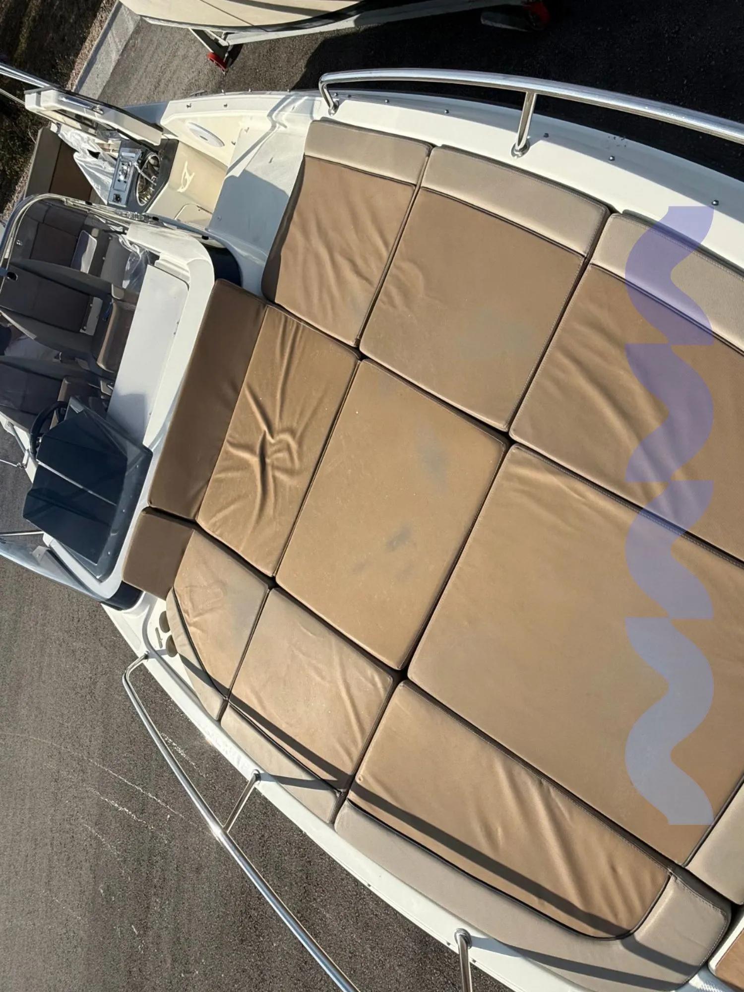 quicksilver activ 755 sundeck - u odličnom stanju, pažljivo održavan - slika 7