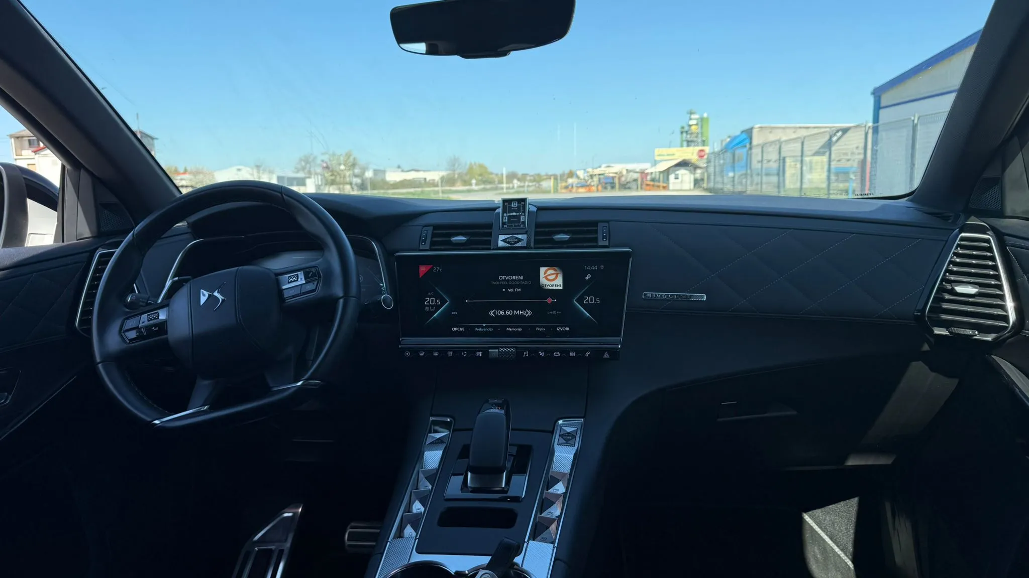 ds7 crossback e-tense 225, rivoli, samo 33.000km, kao nov - slika 15