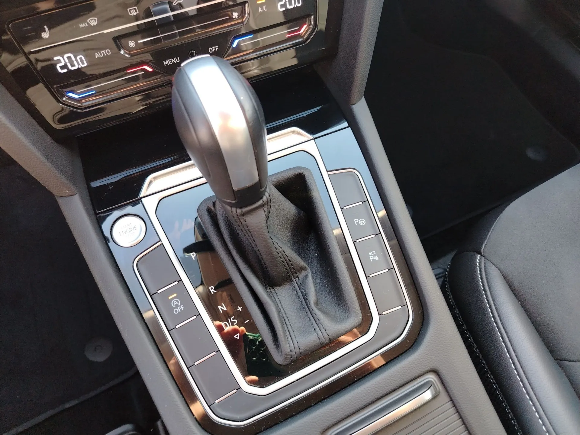 vw arteon 2.0 tdi dsg elegance - slika 13