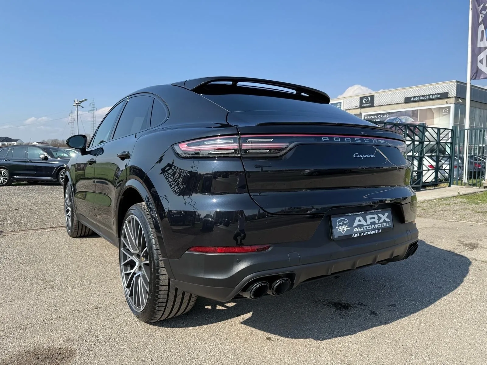porsche cayenne coupe 3.0 sport °chrono°matrix°kamera 360°u pdv-u° - slika 20