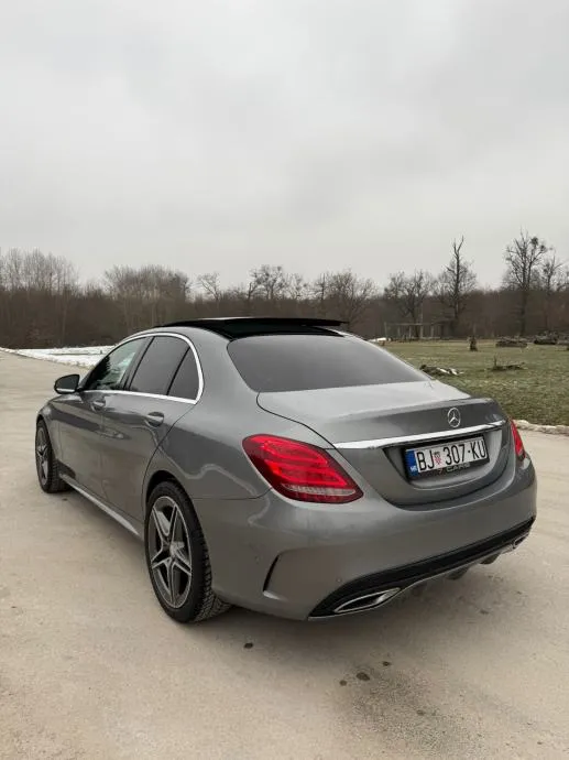mercedes-benz c-klasa 220 amg - slika 5