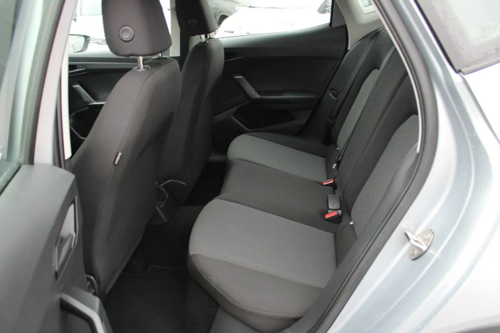 seat arona 1.0 tsi - slika 10