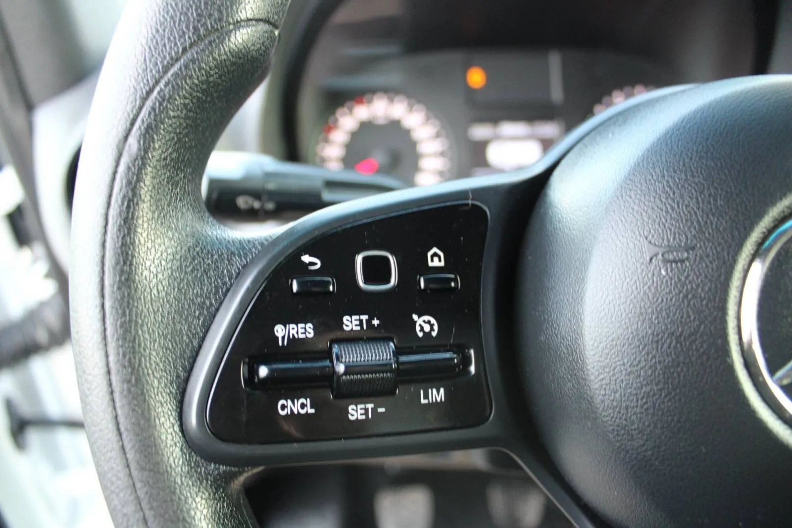 mercedes-benz sprinter 315 cdi kutija, 2022 god. - slika 11