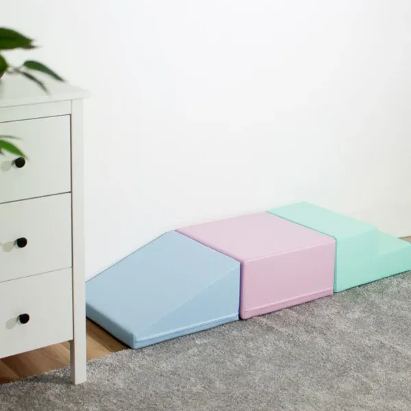 soft play set od 3 pjenastih blokova - mekani pastelni mini penjalica - slika 9