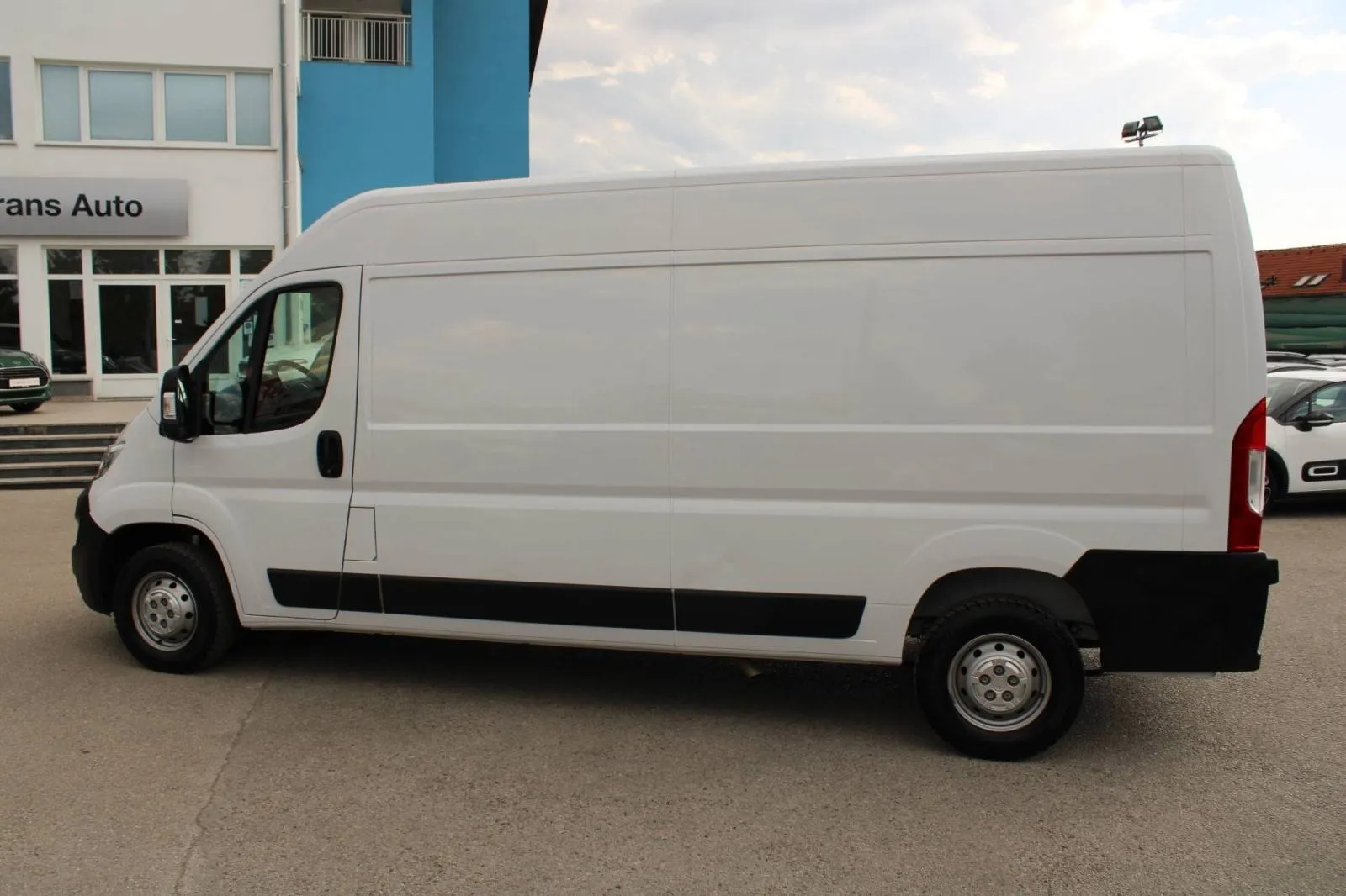 opel movano 2.2d l3h2 140ks, 2023 god. - slika 8