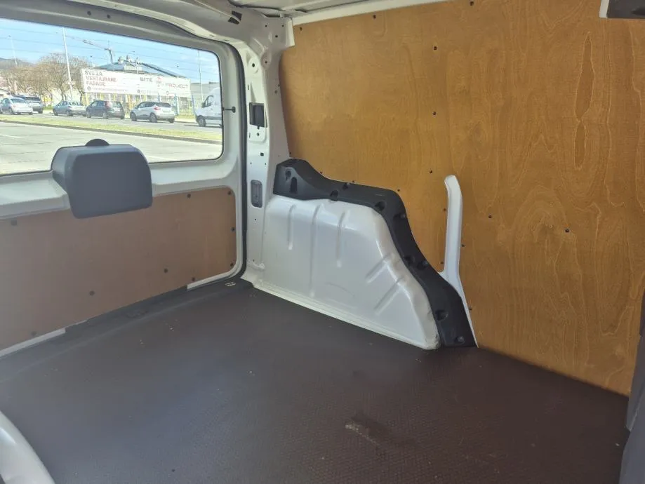 vw caddy 2.0 tdi, novi model, odlično stanje, garancija - slika 9