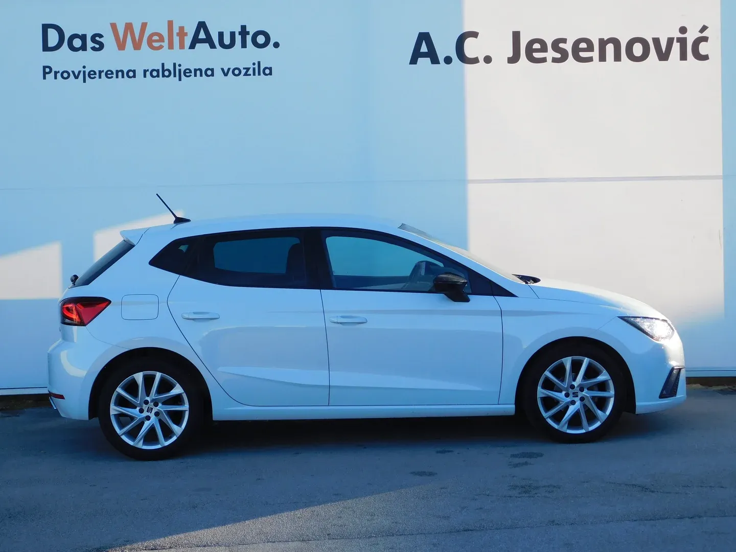 12575 seat ibiza 1.0 tsi fr edition 40 - slika 4
