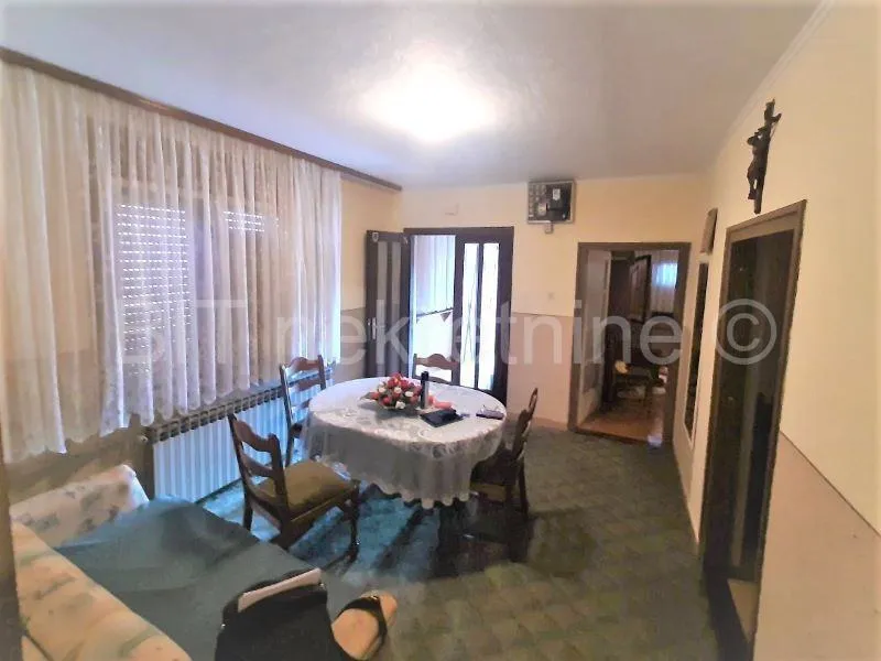 kuća prodaja hlebine 140 m2 - slika 16