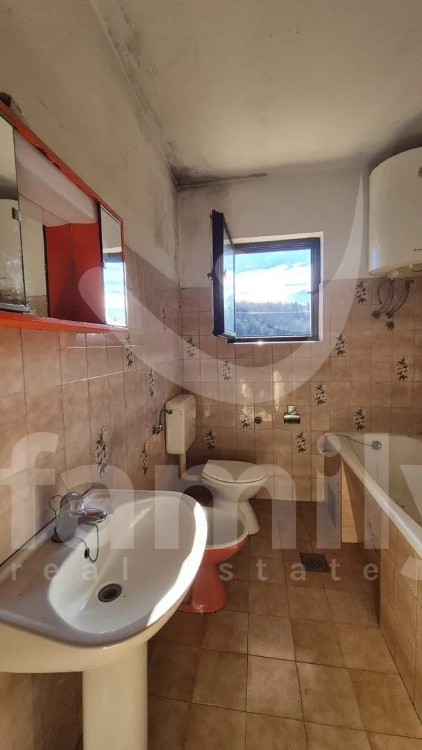 prodaja samostojeće kuće na mirnoj lokaciji u okolici pazina - slika 20