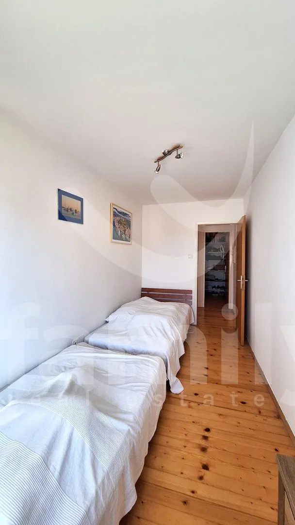 dvosoban stan sa vrtom u centru rovinja - slika 10