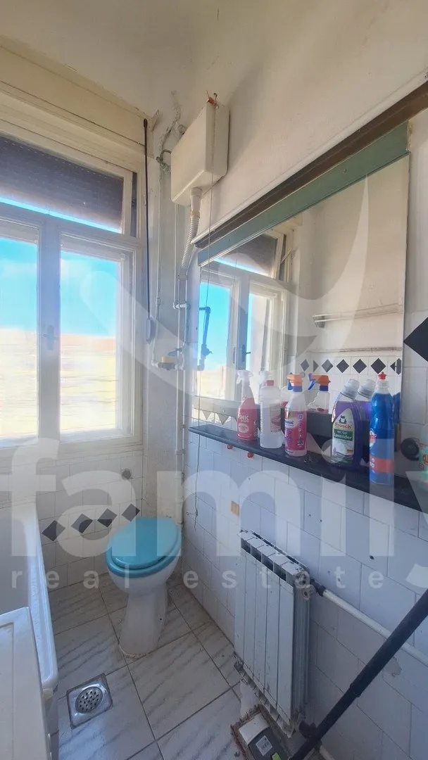 prodaja dvosobni stan rovinj centar - pogled na more - slika 11