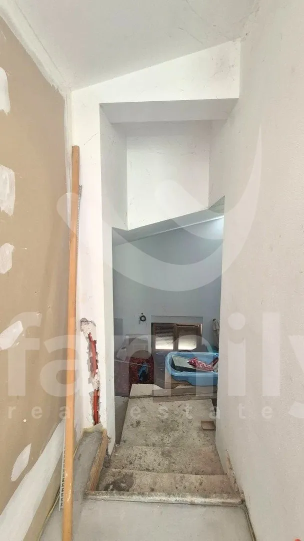 prodaja obiteljske nekretnine na izuzetno traženoj lokaciji - slika 29