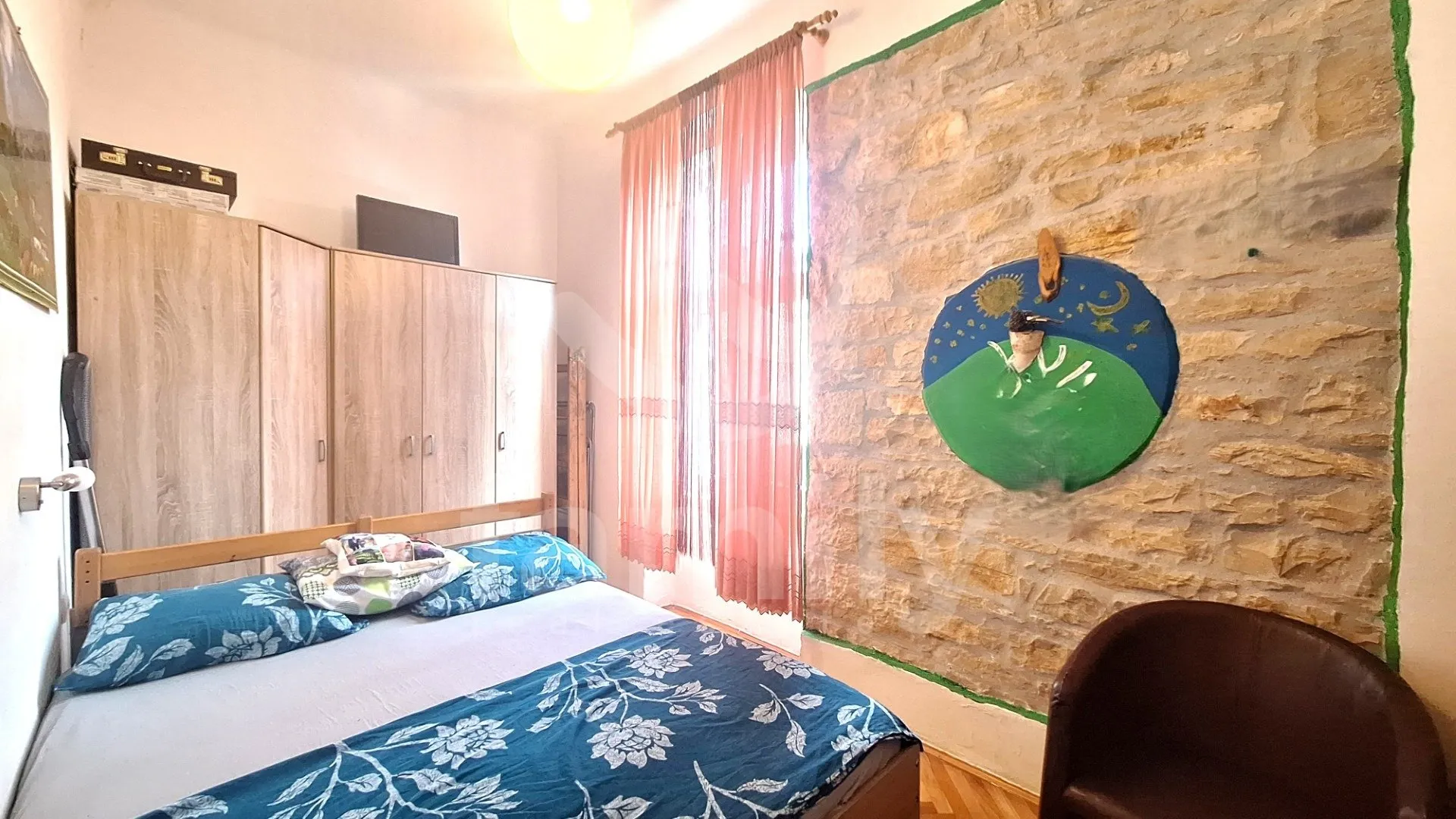 eksluzivna prodaja dva stana sa pogledom na more na odličnoj lokaciji - slika 8
