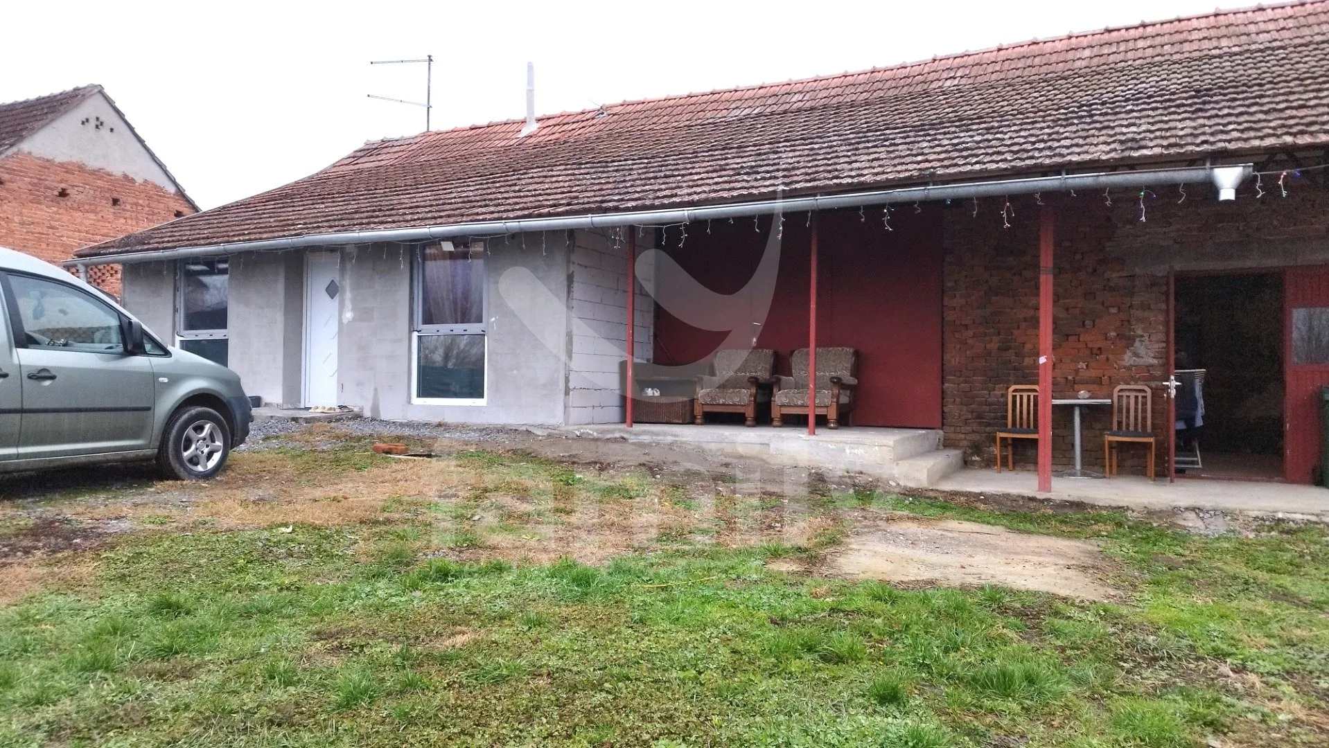 samo kod nas prodaja samostojeće obiteljske kuće - slika 13