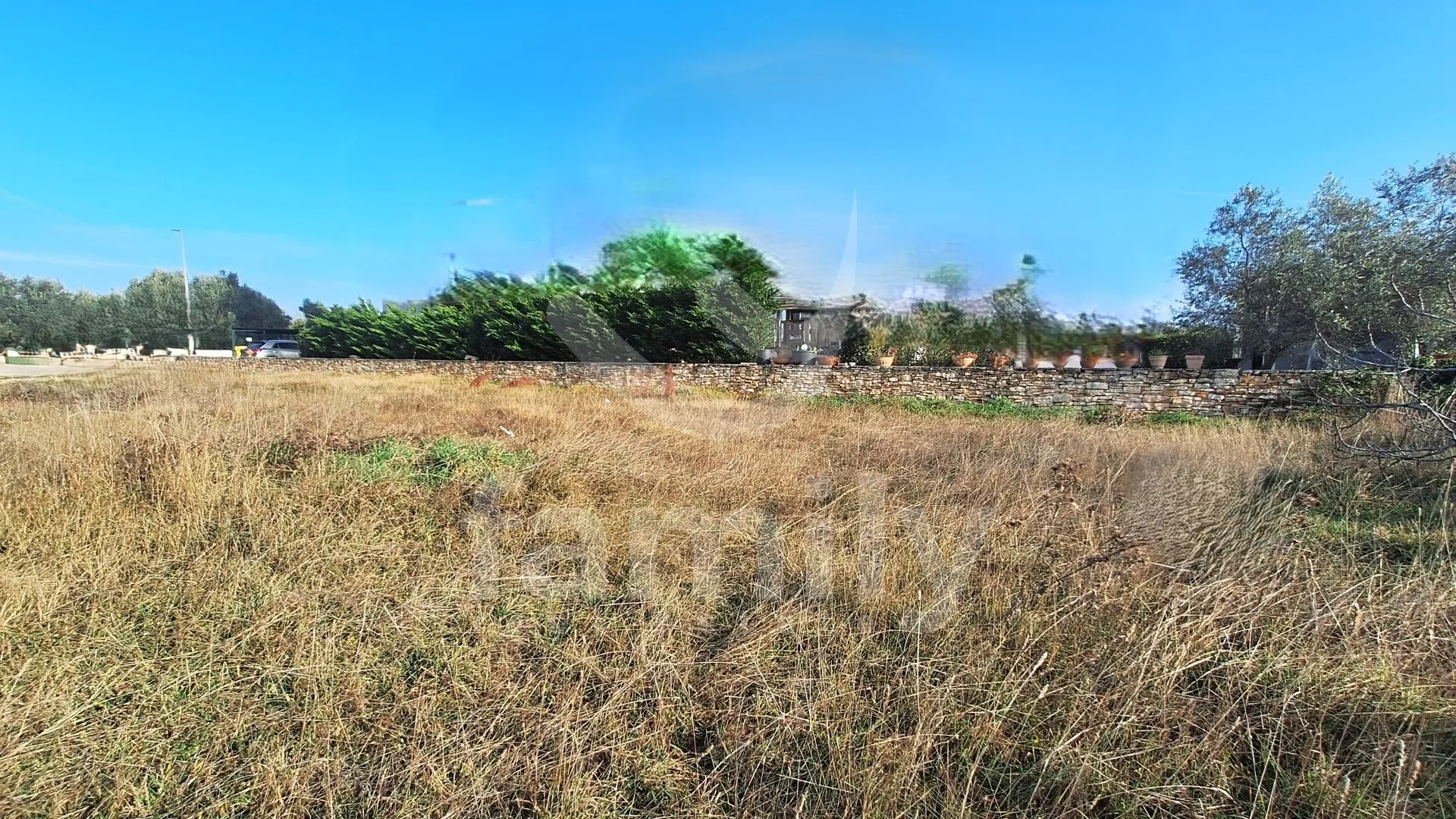 prodaja građevinskog zemljišta stambene namjene u blizini mora - slika 3