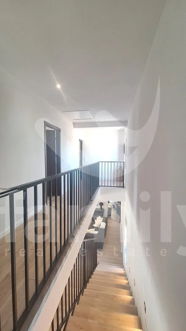 visokokvalitetna moderna vila na mirnoj lokaciji - slika 8