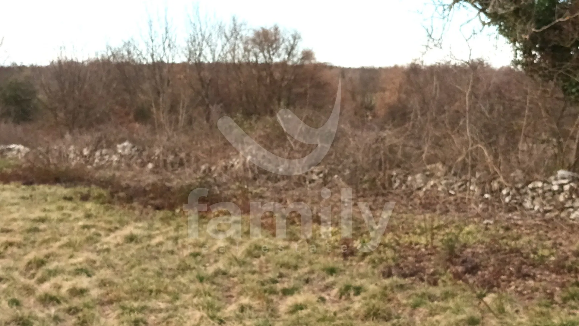 zanimljivo građevinsko zemljište u središtu istre sa pogledom na učku - slika 4
