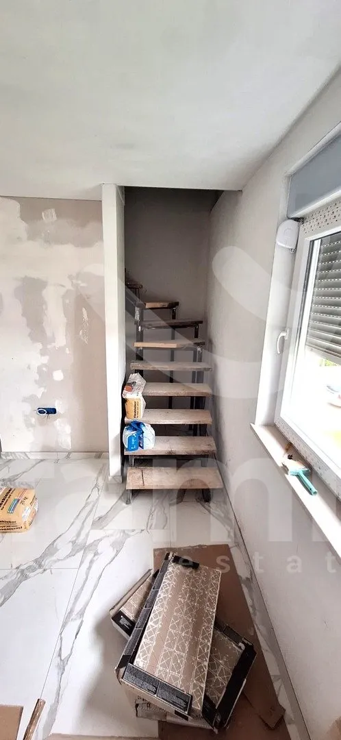 dvoetažni novi stan, pogled more i tri spavaće sobe - slika 5