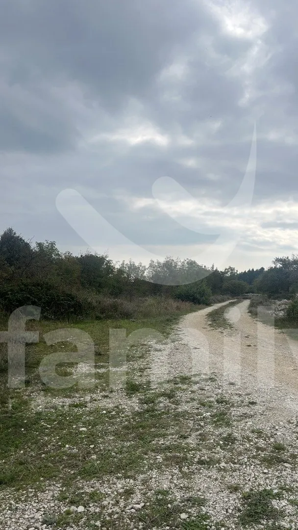 poljoprivredno zemljište u krnici - slika 2
