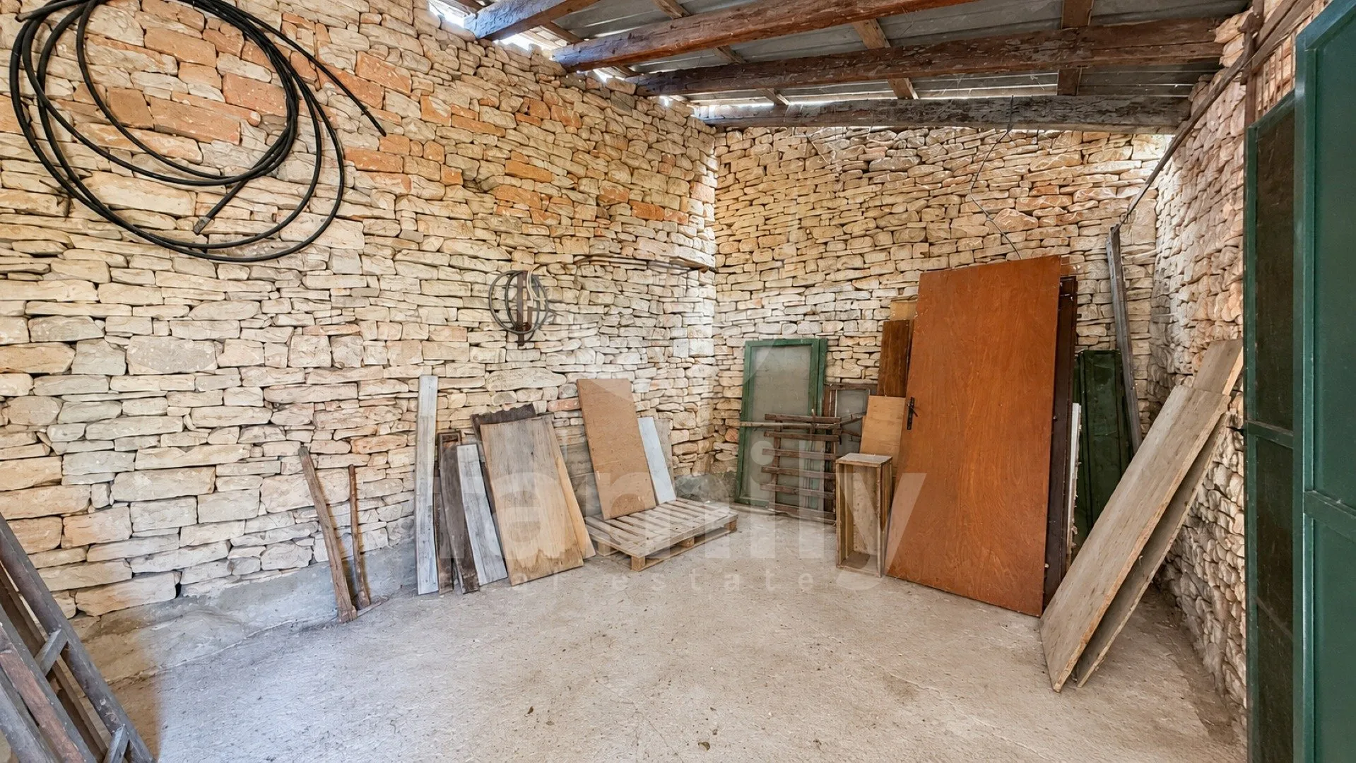 prodaja istarska kamena kuća s vrtom kanfanar - slika 13