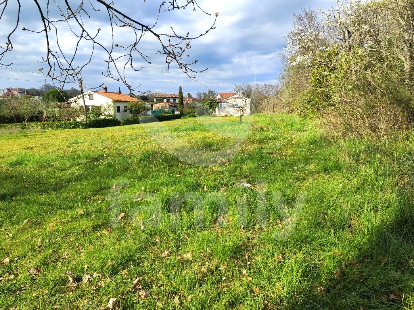 građevinsko zemljište na izuzetno mirnoj lokaciji - slika 10