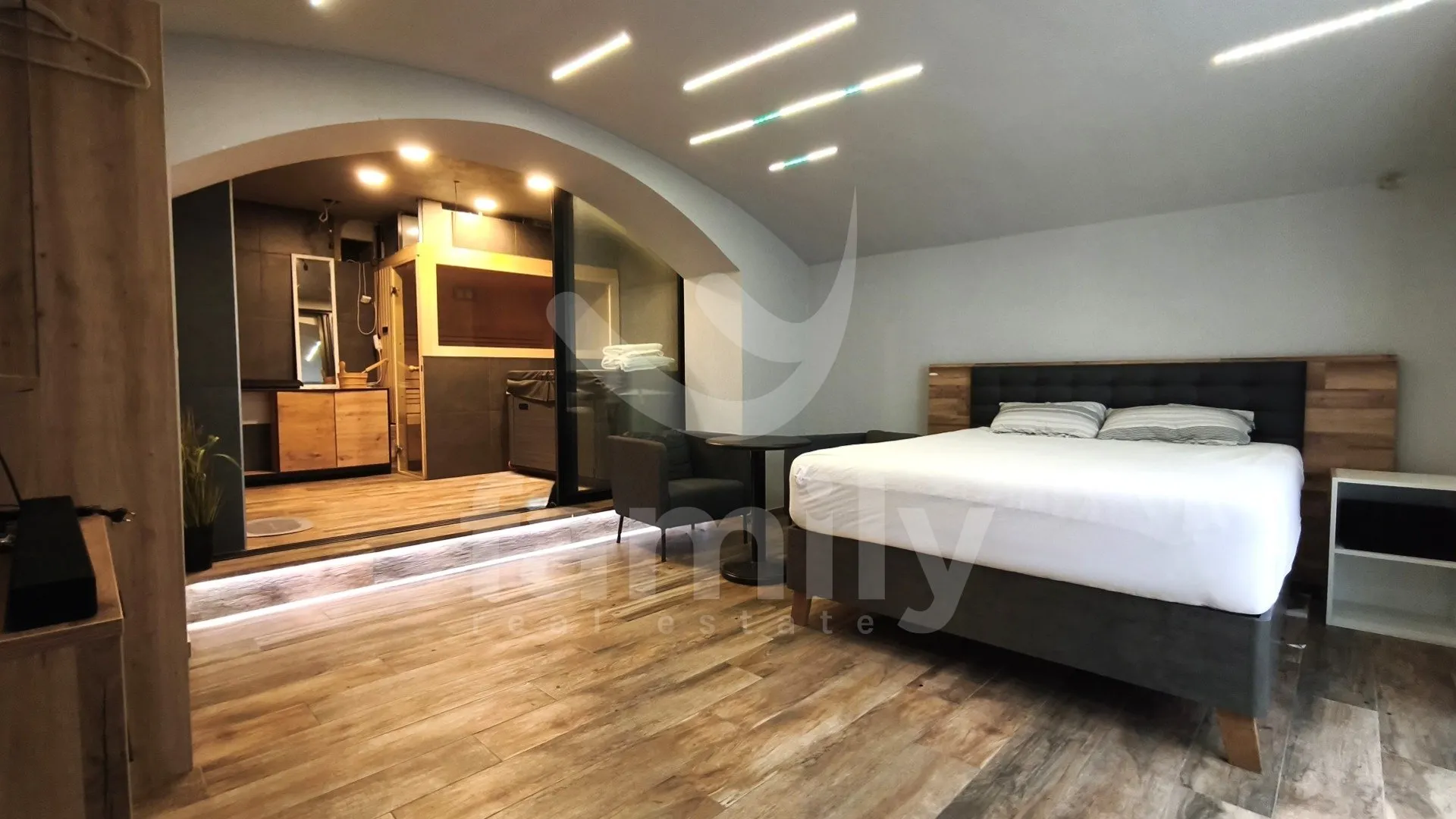 Ekskluzivna Prodaja Atraktivnog Apartmana Na Top Lokaciji - Pula