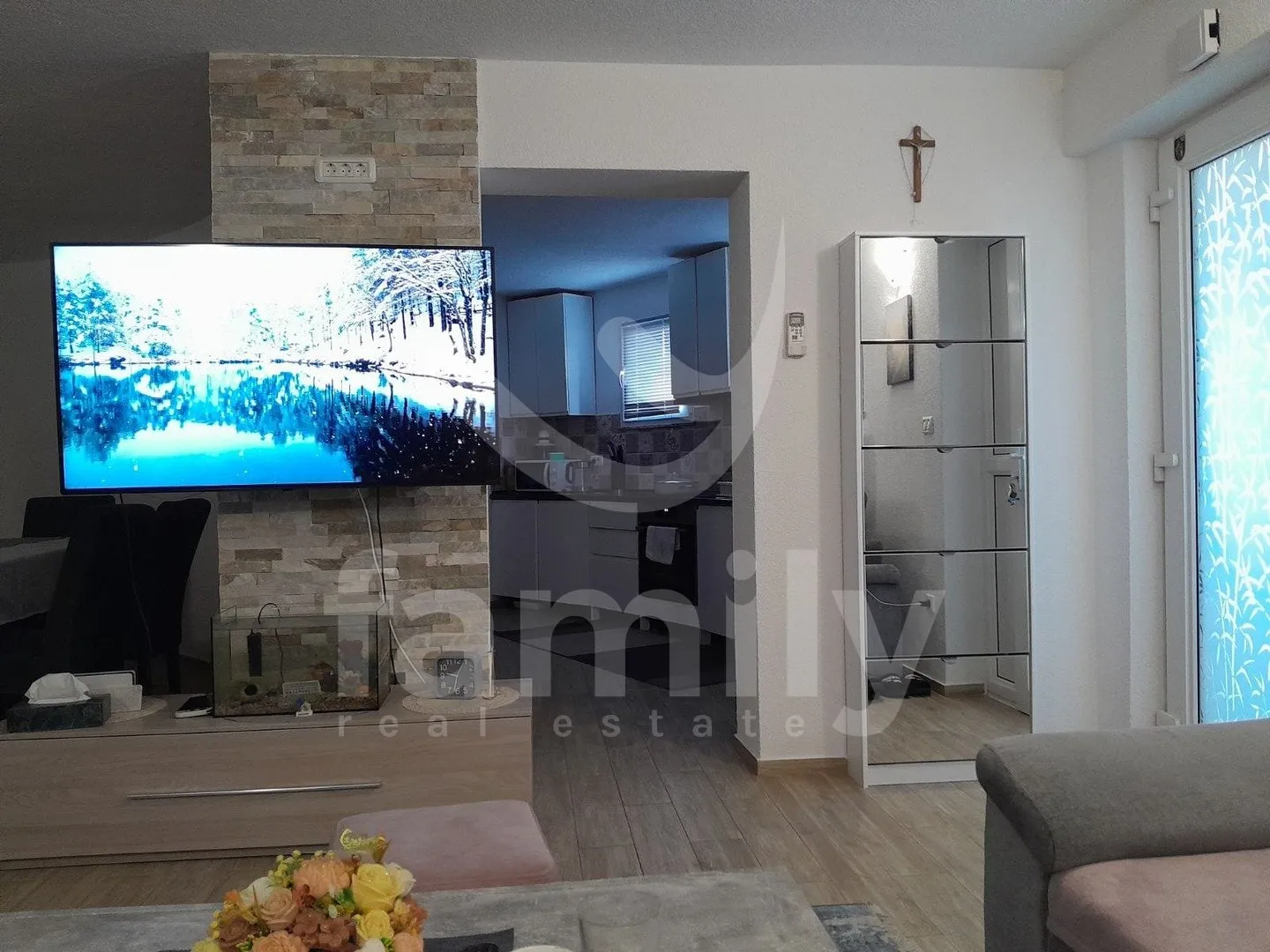 šarmantan stan s vrtom u mirnom dijelu medulina - slika 9