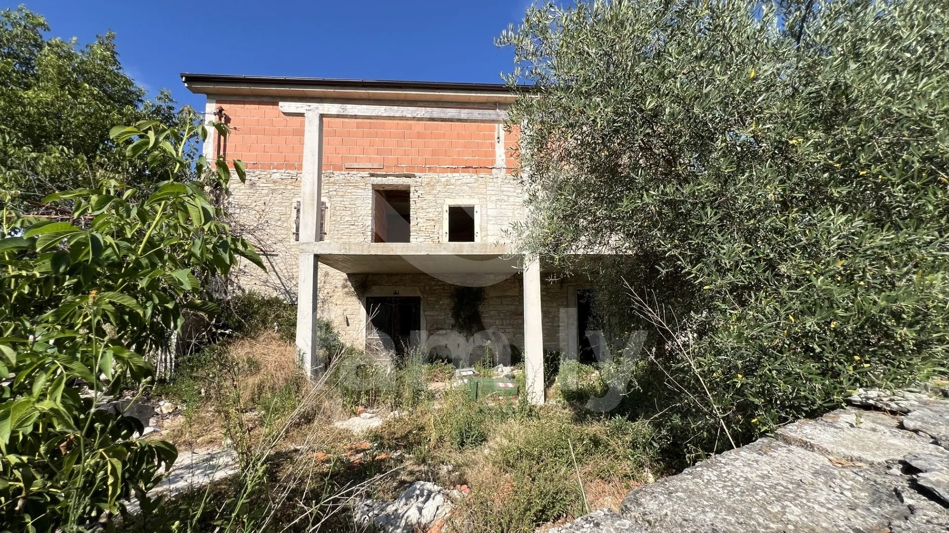 kamena kuća visokog potencijala - slika 4