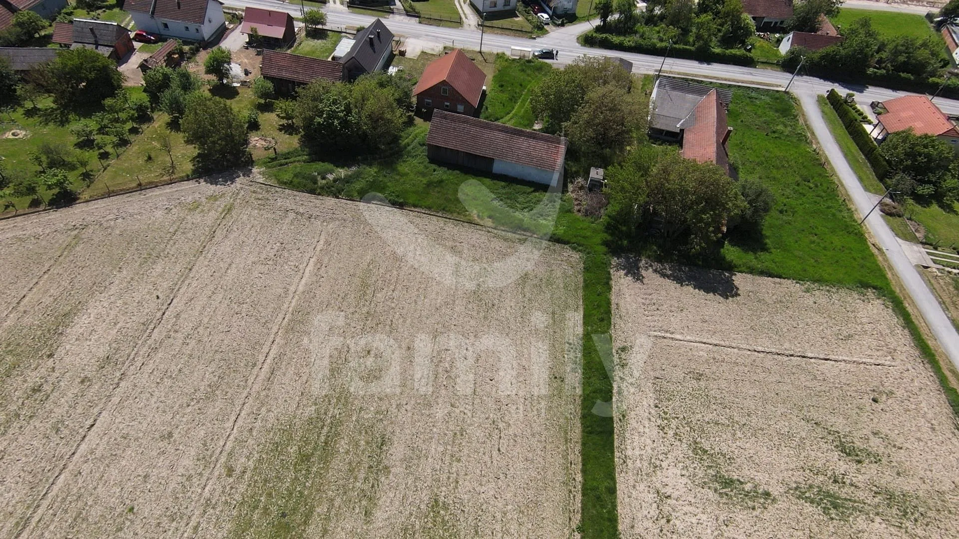 Građevinska Zemljišta Različitih Površina Na Prodaju - Brezovac, Bjelovar