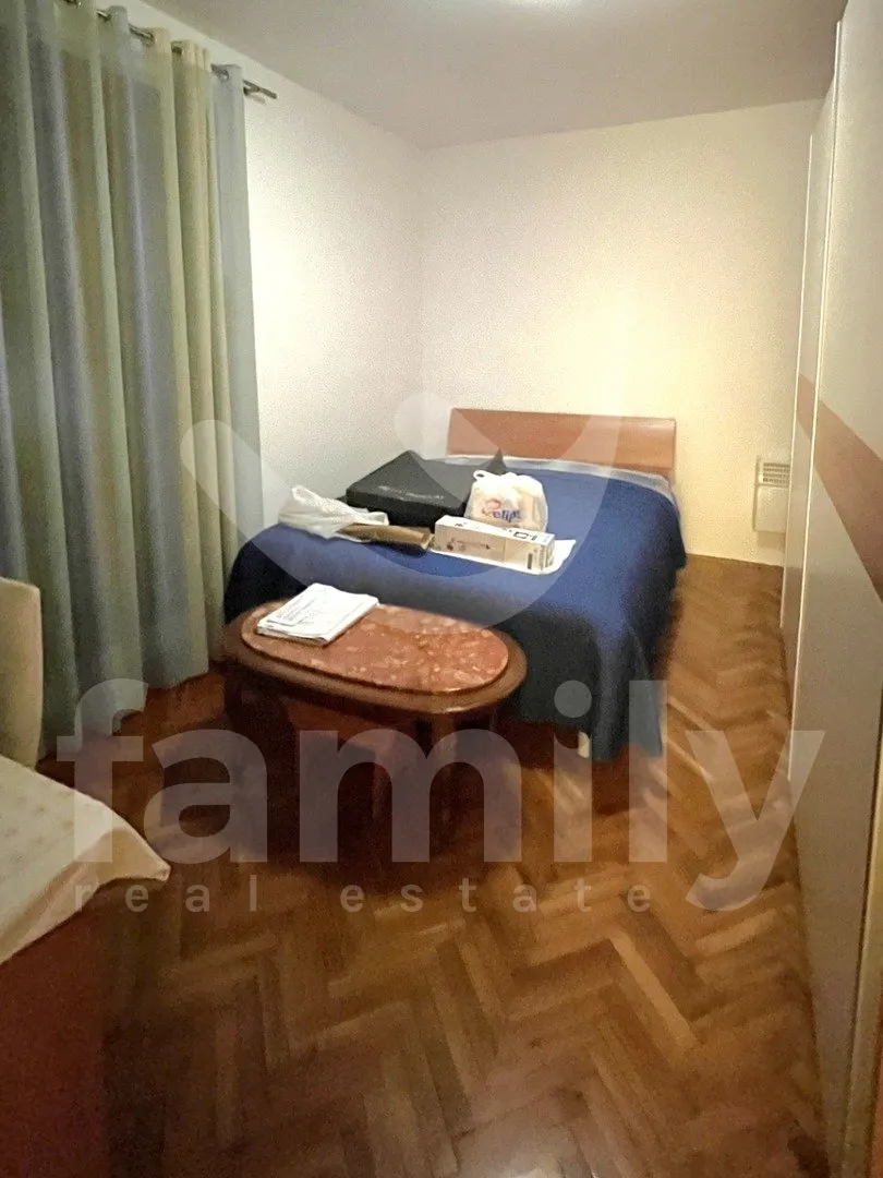 obiteljska kuća sa prostranom okućnicom - slika 15
