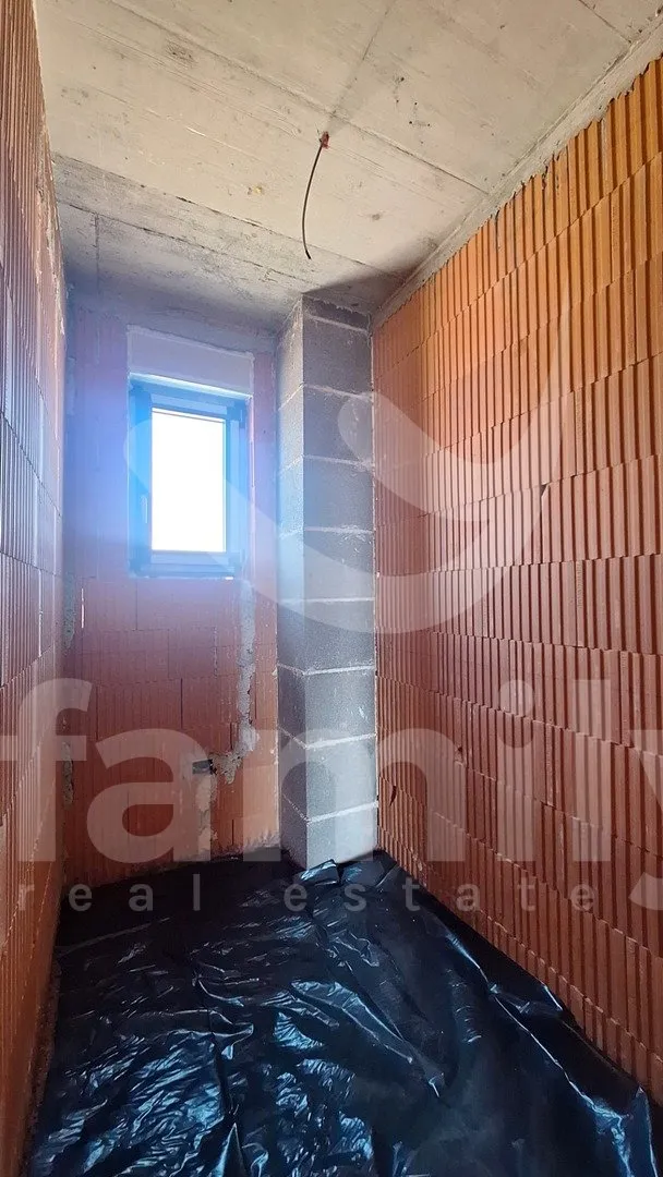 trosobni stan visokog standarda sa pogledom na more - slika 6