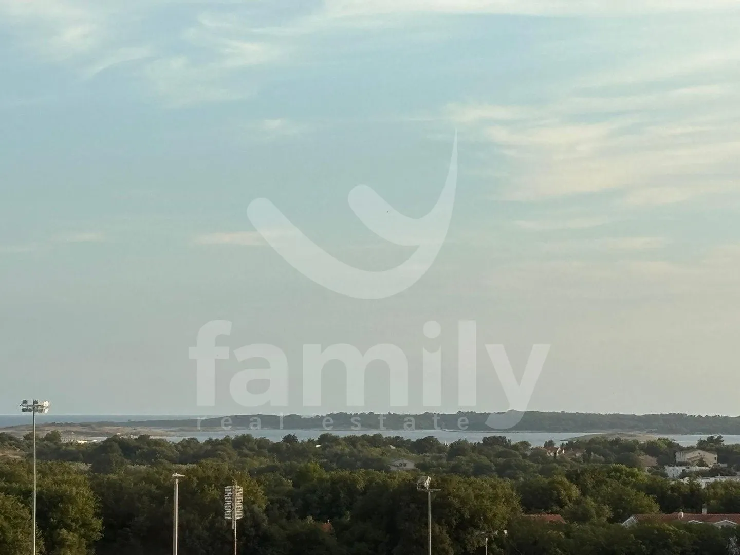 predivan dvosoban stan u ližnjanu s pogledom na more - slika 14
