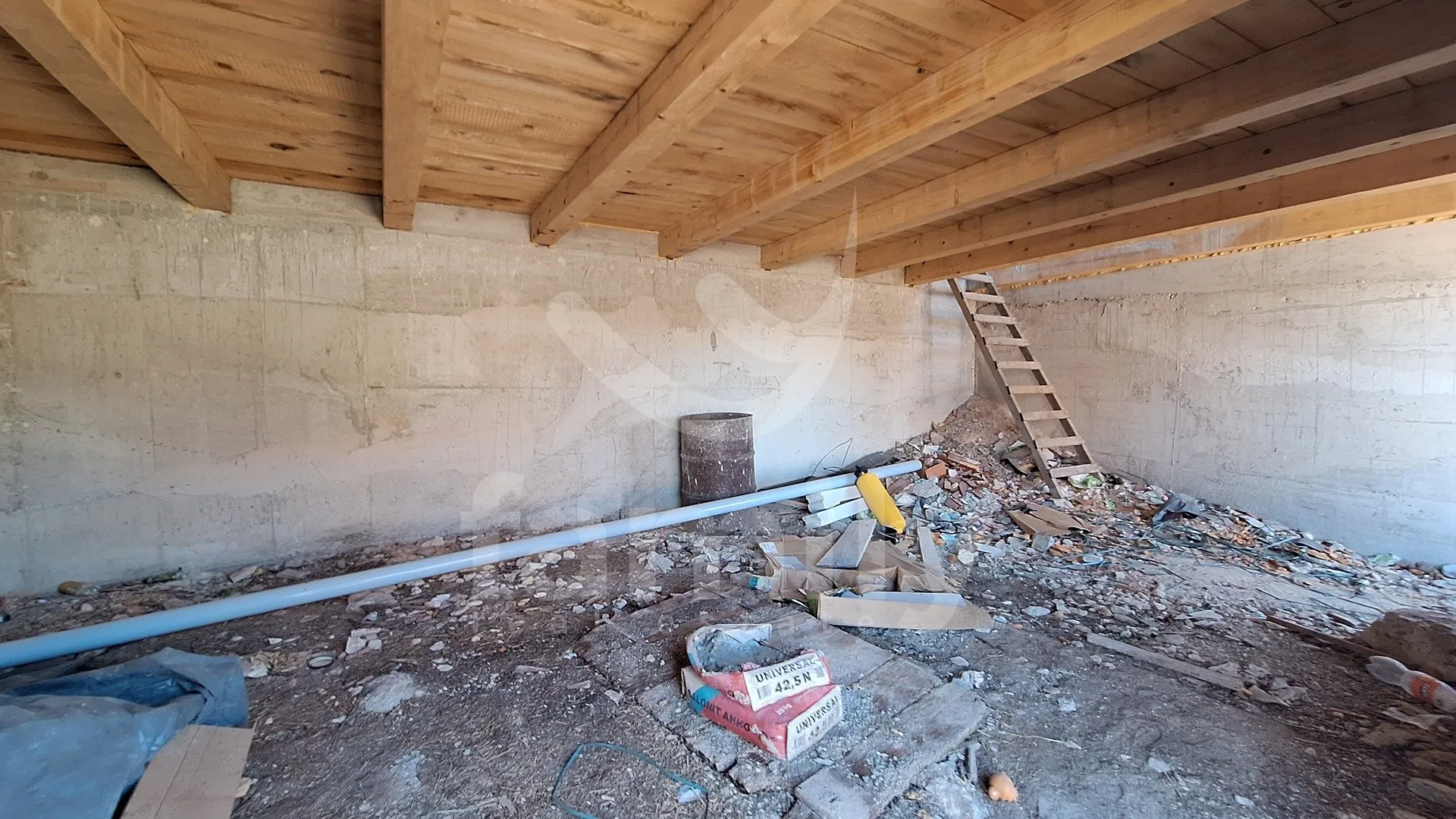 ekskluzivno odlična kuća u fazi renovacije - slika 6