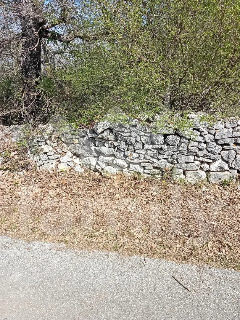 iznimno prostrano zemljište s djelomično urbaniziranom površinom - slika 3