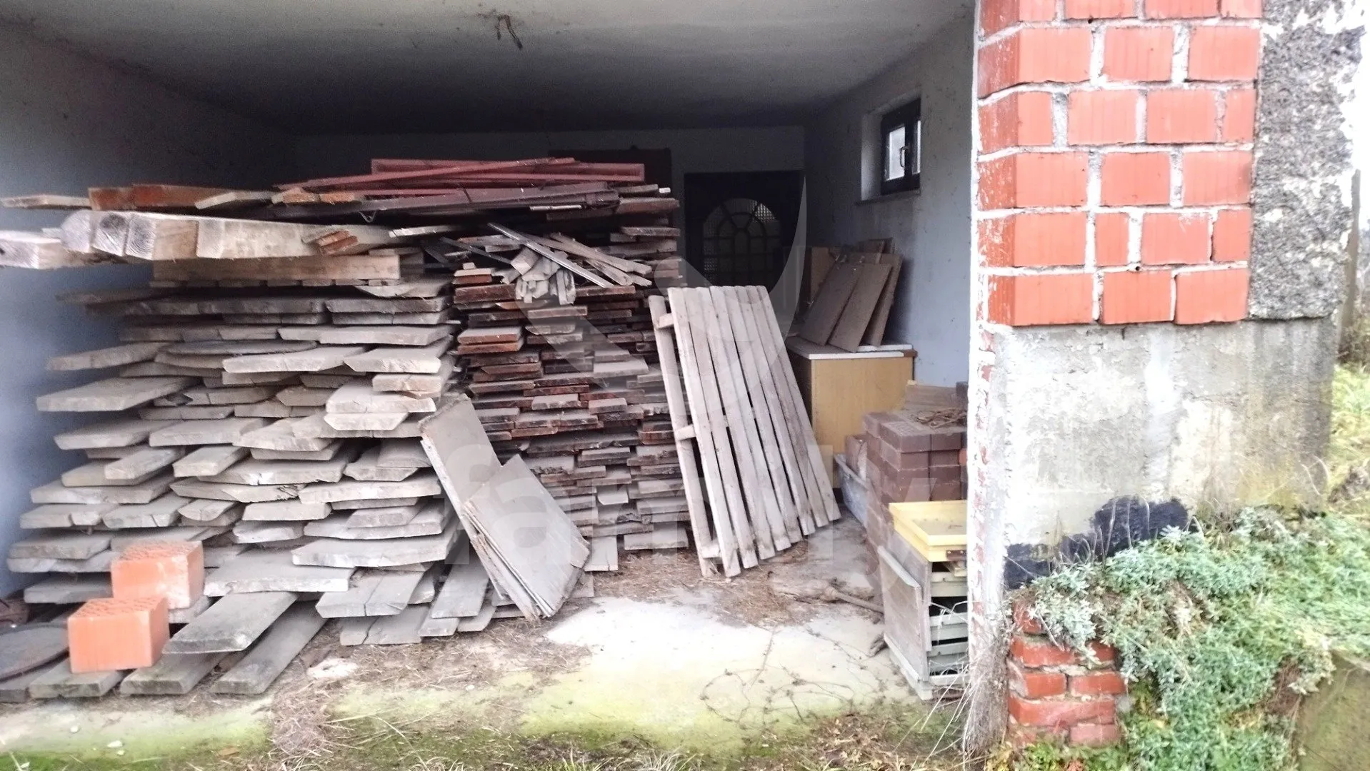 eksluzivno prodaja prostrane obiteljske kuće u visokom roh bau - slika 19
