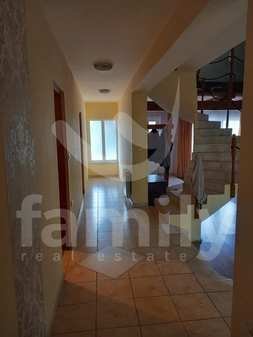 prodaja atraktivne obiteljske kuće u okolici pule - slika 16